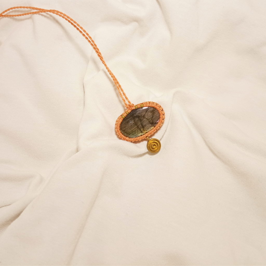 CO Labradorite corail 1